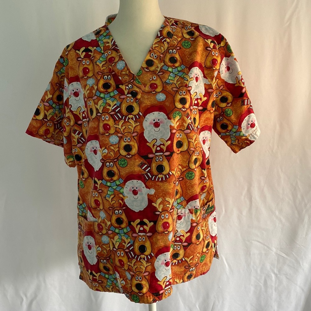 ๐3/$15 UA Scrubs Santa and Reindeer Christmas